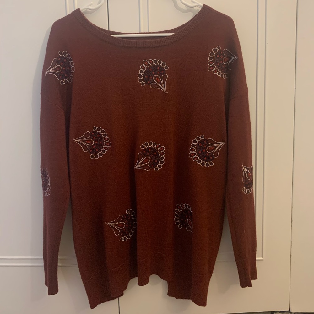 Sweatshirt